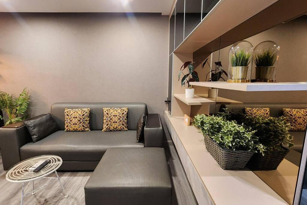 Apartment Selfcheckin The State Tower Riverview 2bedroom Bts Iconsiam Silom Sathon *