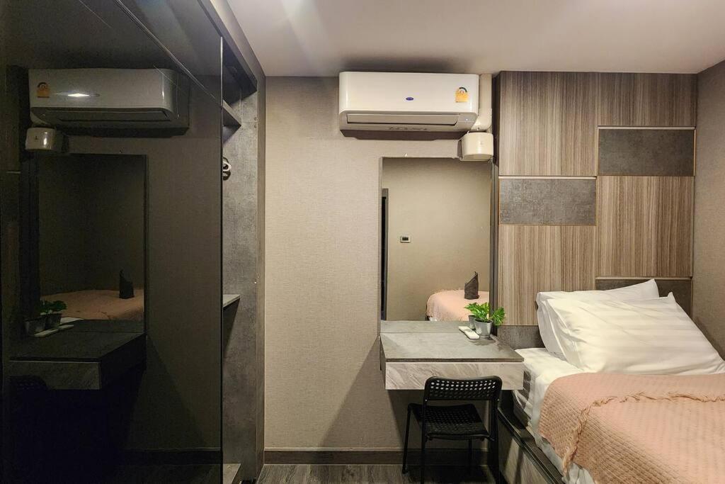 Selfcheckin The State Tower Riverview 2bedroom Bts Iconsiam Silom Sathon Bangkok